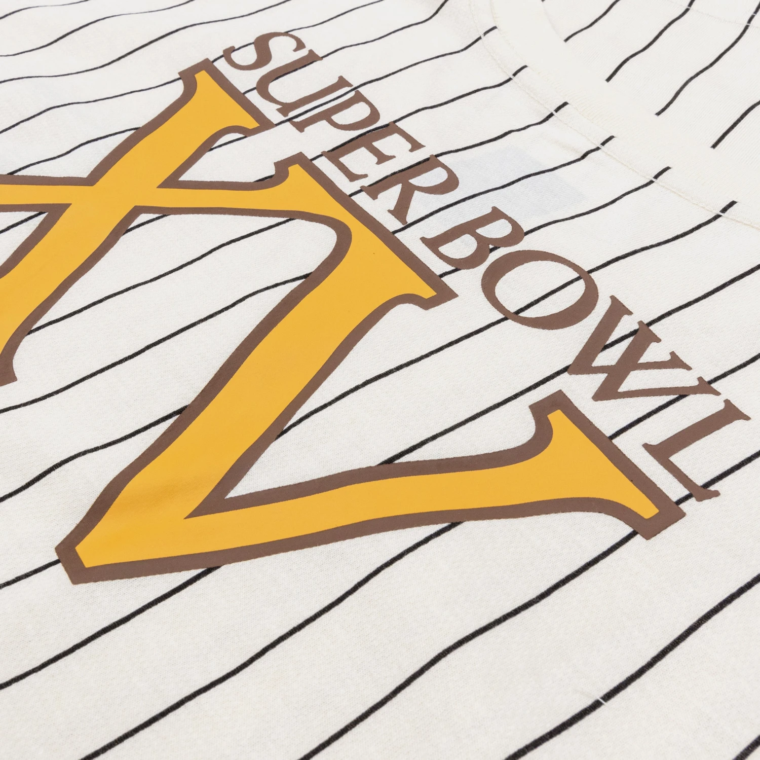 NEW ERA Las Vegas Raiders Throwback Mens Short Sleeve Shirt (Beige/Black) 4 NEW ERA Las Vegas Raiders Throwback Mens Short Sleeve Shirt (Beige/Black) - Image 2